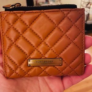 Mens Puffed Leather Wallet